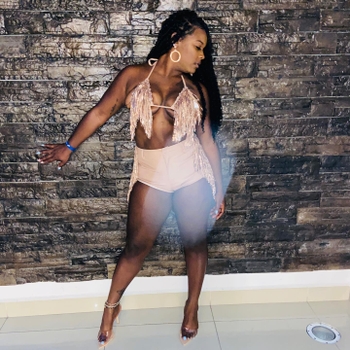 Shalèt Monique