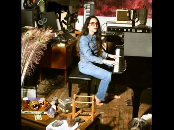  alt="Joan Wasser"