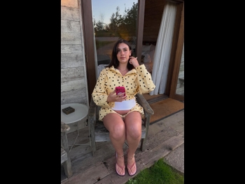  alt="Ava Hirons"