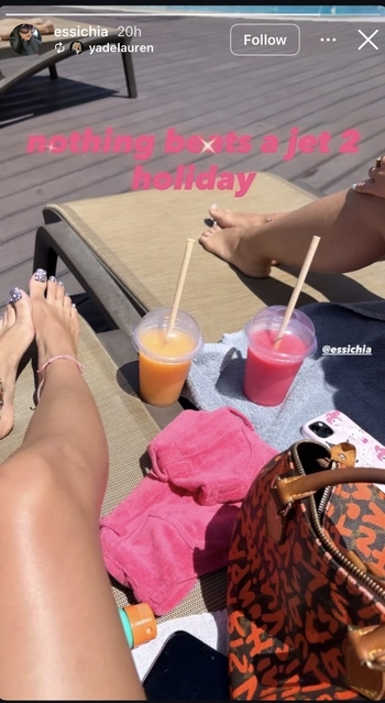 Yade Lauren