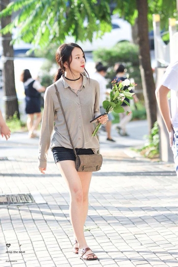 Son Chae-young