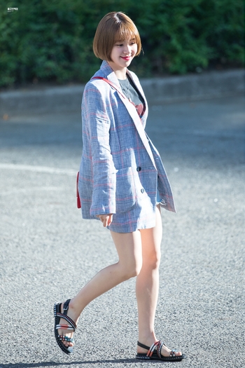 Son Chae-young