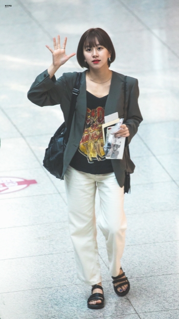 Son Chae-young