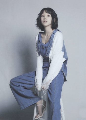 Son Chae-young