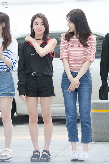 Son Chae-young