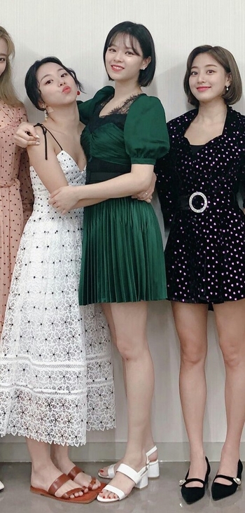 Son Chae-young