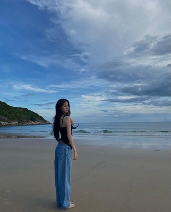 Nana Ouyang