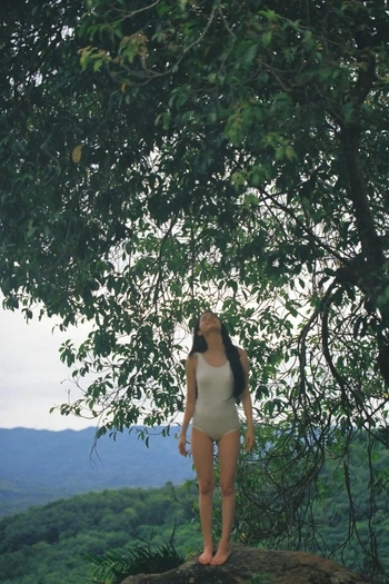 Nana Ouyang
