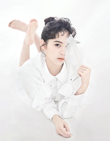 Nana Ouyang