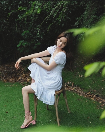Nana Ouyang