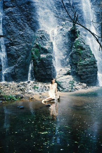 Nana Ouyang