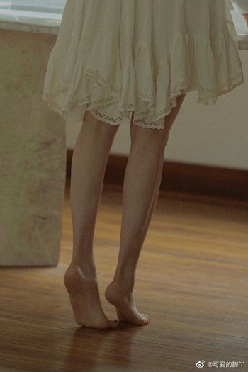 Nana Ouyang