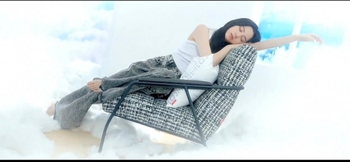 Nana Ouyang