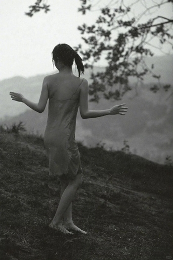 Nana Ouyang