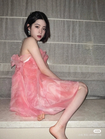 Nana Ouyang