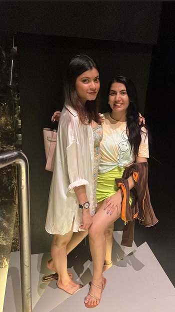 Arya Poorti