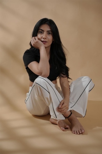 Arya Poorti