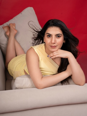 Arya Poorti