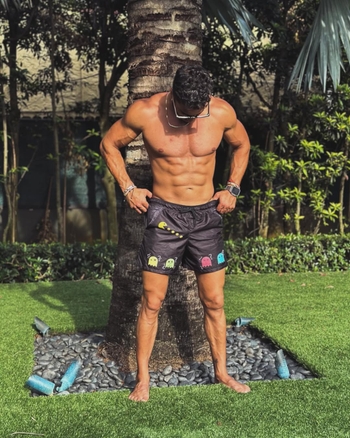 Yoan Curtis