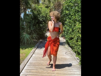  alt="Gina Lynn"