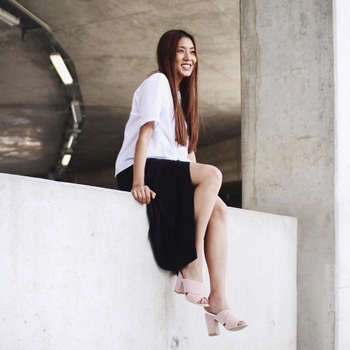 Thao Nhi Le