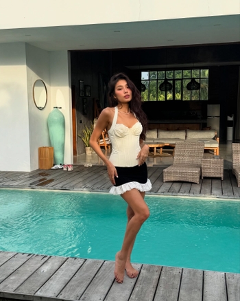 Thao Nhi Le