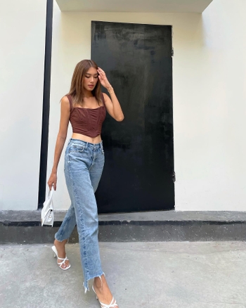 Thao Nhi Le