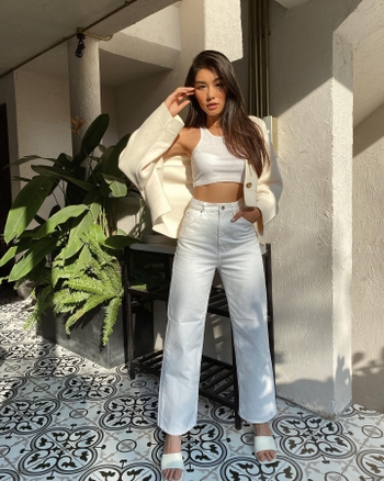 Thao Nhi Le