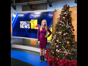  alt="Lauren Veneziani"