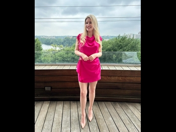  alt="Lauren Veneziani"