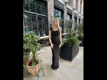  alt="Lauren Veneziani"