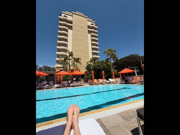  alt="Lauren Veneziani"