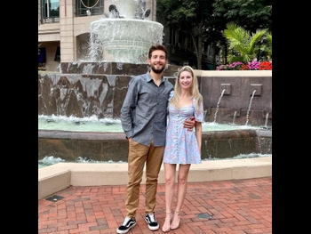  alt="Lauren Veneziani"