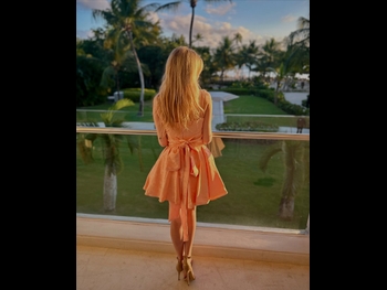  alt="Lauren Veneziani"