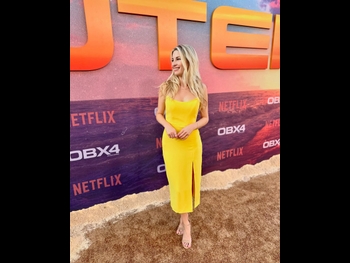  alt="Lauren Veneziani"