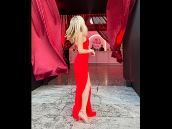  alt="Lauren Veneziani"