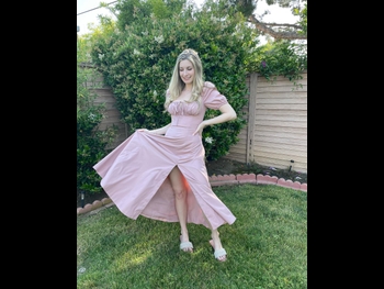  alt="Lauren Veneziani"