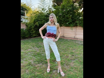  alt="Lauren Veneziani"