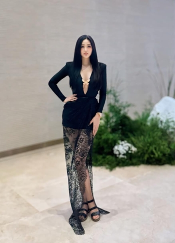 Mai Phuong Thuy