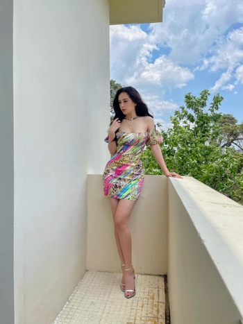 Mai Phuong Thuy