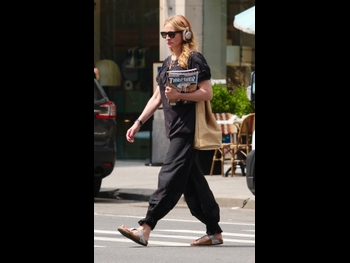  alt="Julia Roberts"