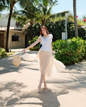 Luong Thuy Linh
