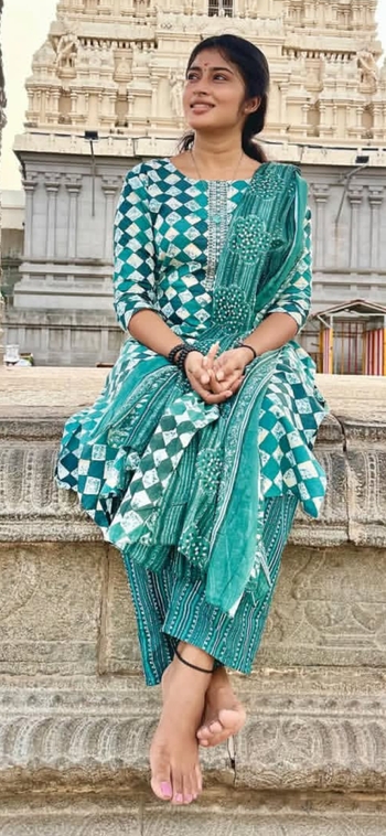 Vaishnavi Arulmozhi