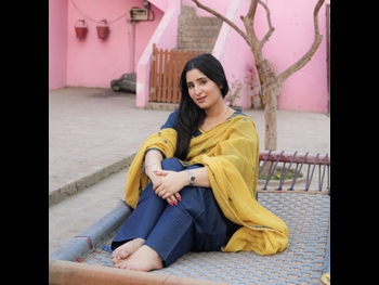  alt="Parv Kaur"