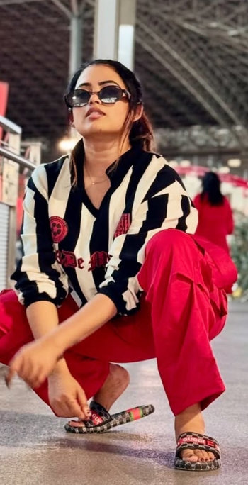 M. Farina Azad