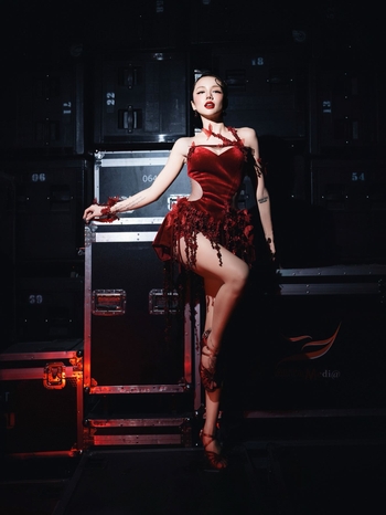 Phuong Ly