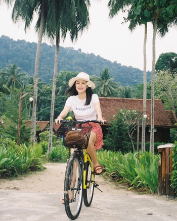 Phuong Ly