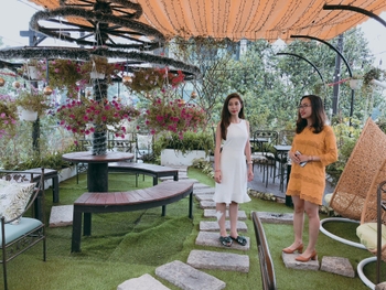 Tu Quynh Khong