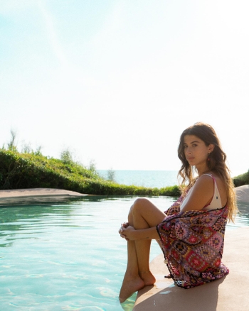 Nina Pons