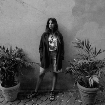 Nina Pons